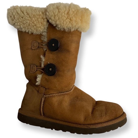 UGG | Shoes | Ugg Sheepskin Boots Sz 7 